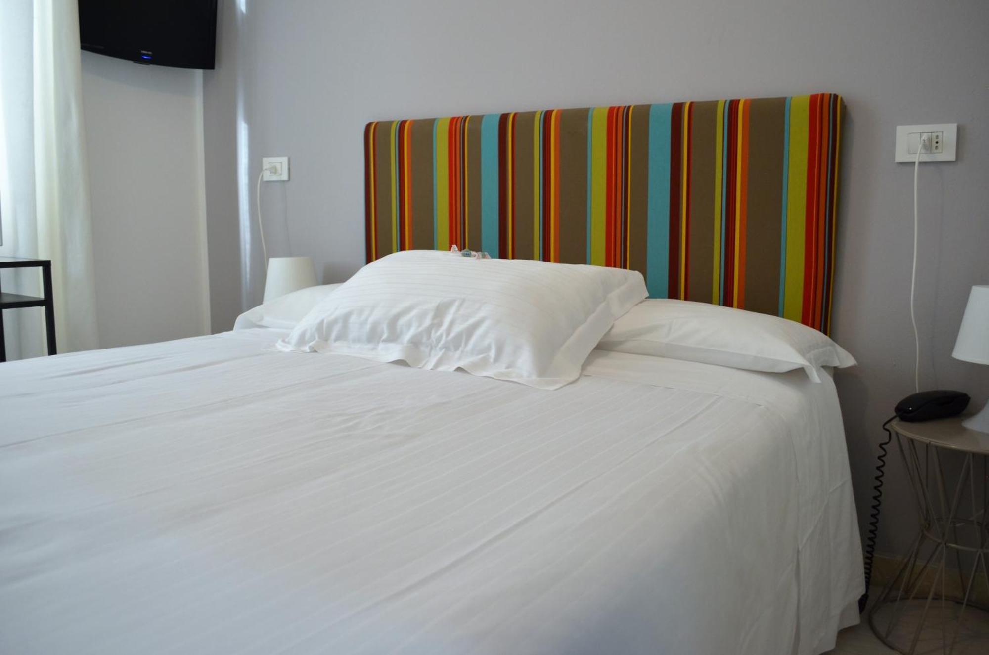 Hotel Spot ואראצה חדר תמונה