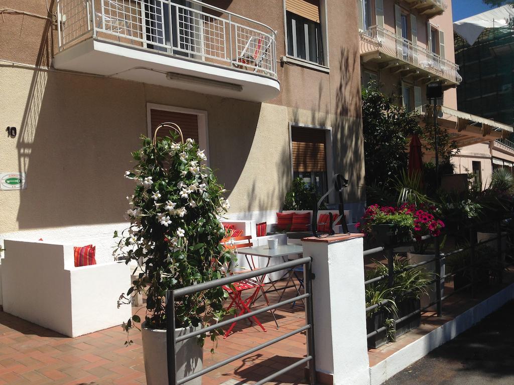 Hotel Spot ואראצה מראה חיצוני תמונה